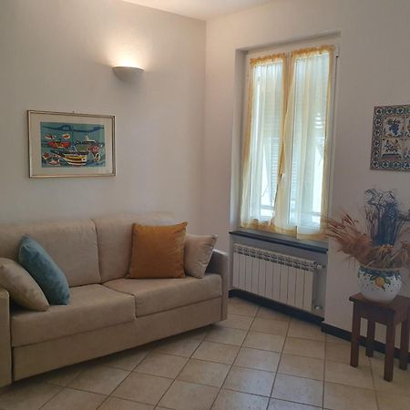 La Casa Di Mina Apartment Vernazza Bagian luar foto